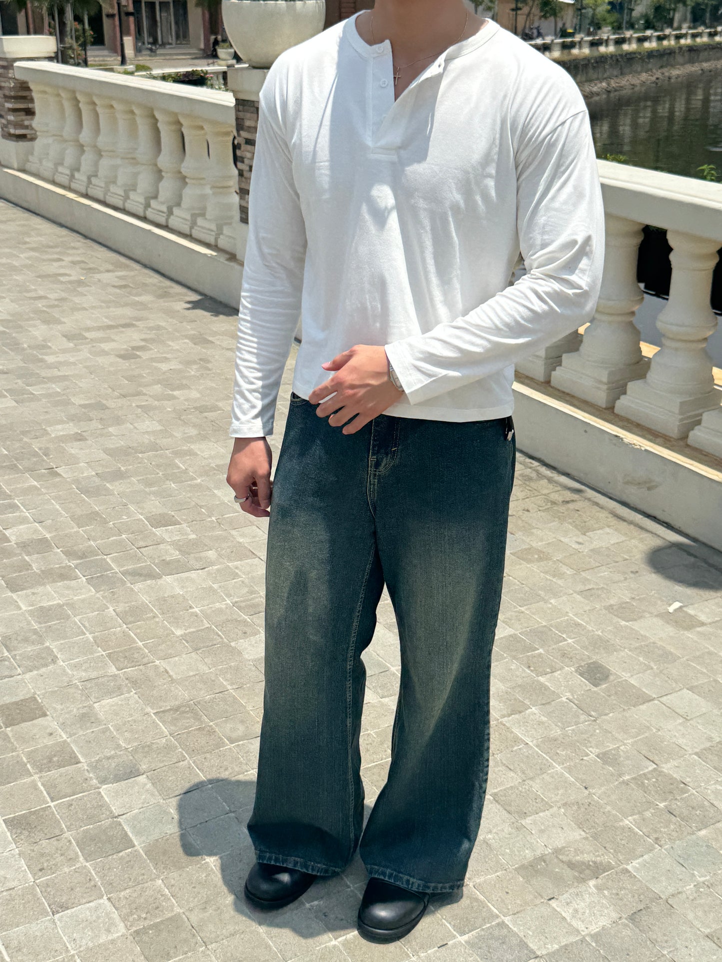 RUDEBASIC - Harvei Longsleeve Henley | Light weight cotton | henley pria | henley putih